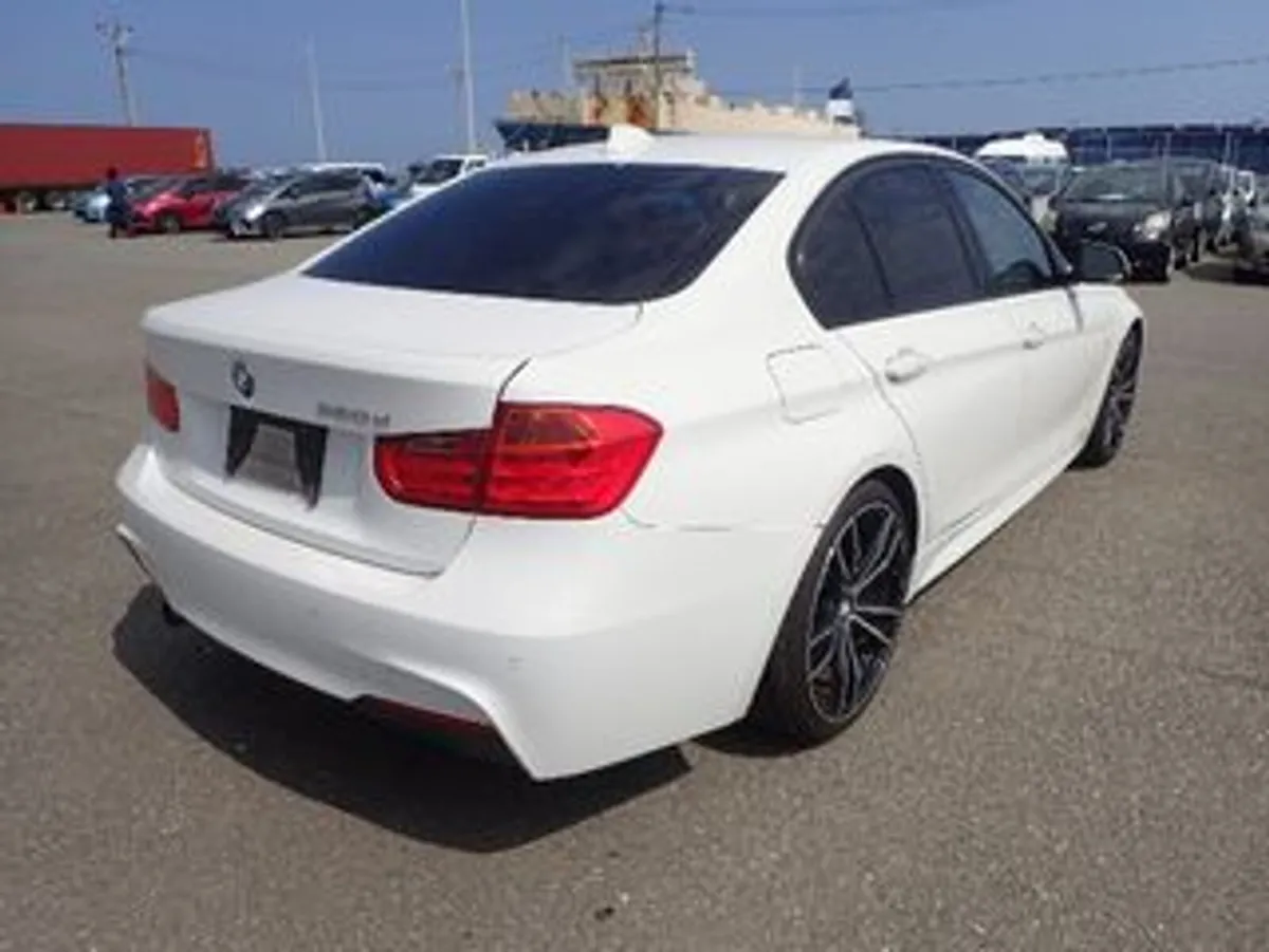 BMW 3-Series M-SPORT 320D 2.0 DIESEL AUTOMATIC - Image 2