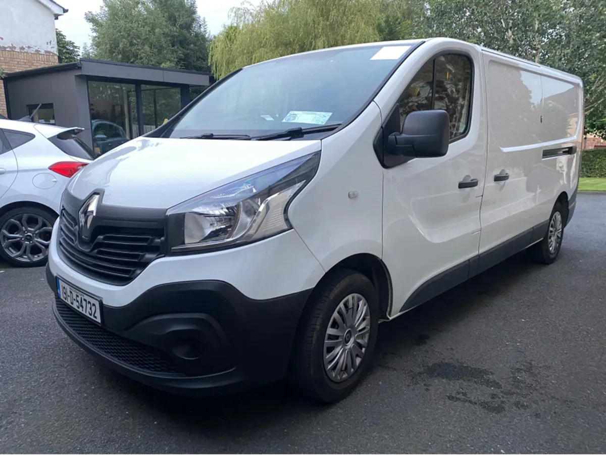 Renault Trafic LL29 BUSINESS DCI 5DR - Image 2