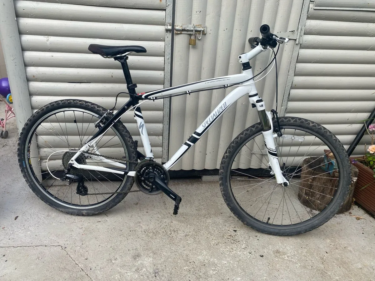 Specialized HARDROCK 26 inch wheels 21 - Image 1