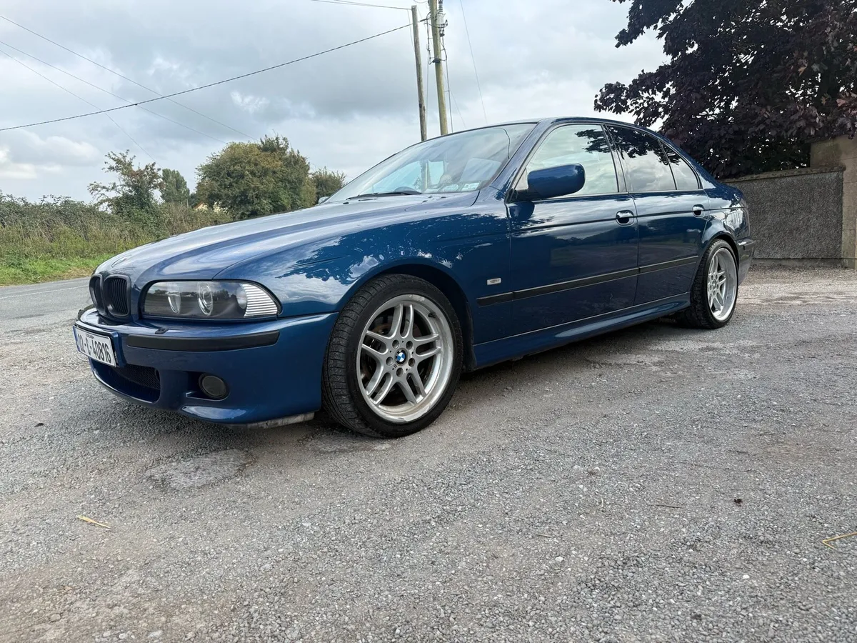 BMW 540i - Image 4