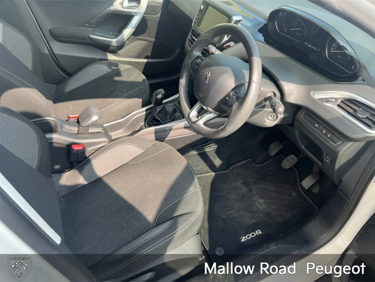 Peugeot 2008 ACTIVE 1.2 PURETECH 82 4DR - Image 2