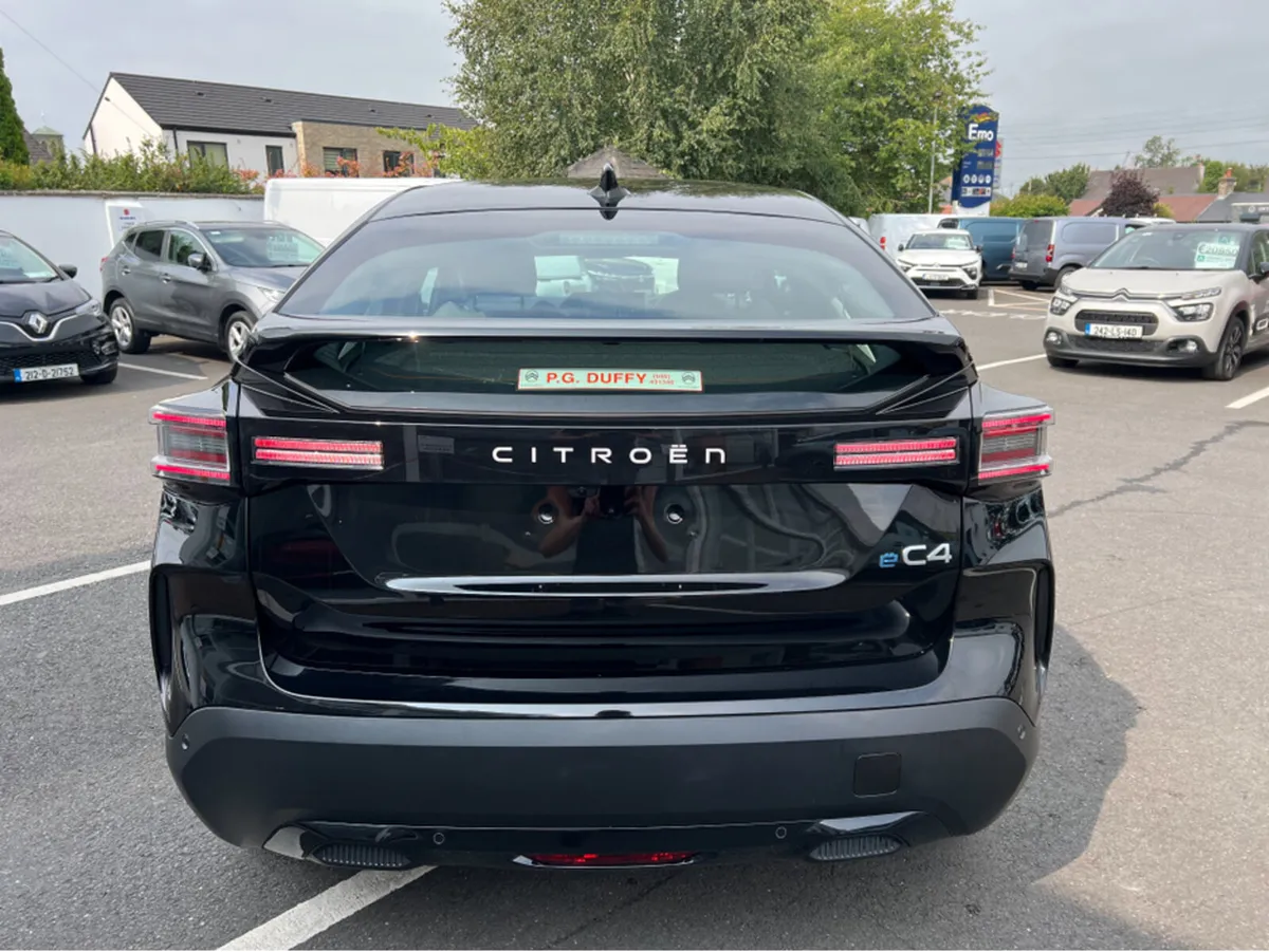 Citroen e-C4 Plus 420 54KWH - Image 4