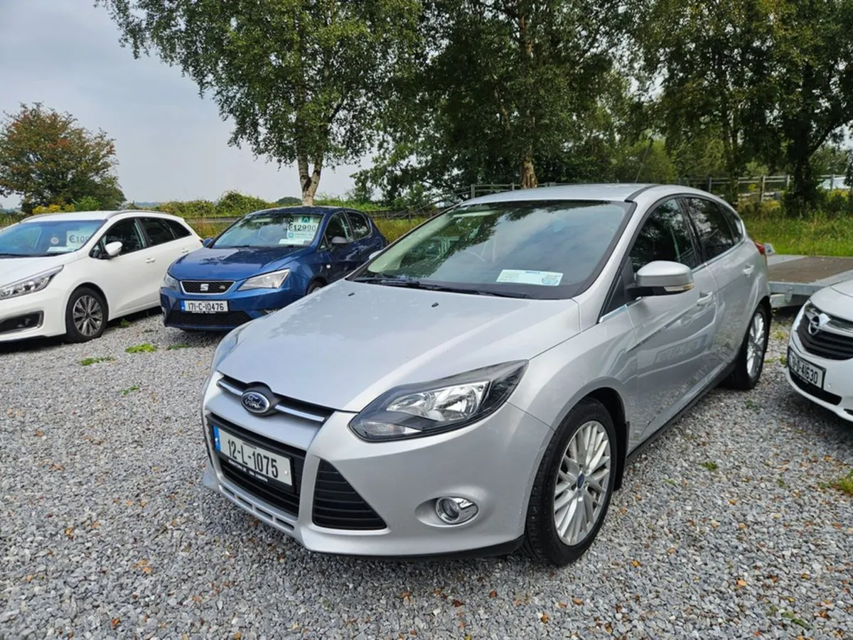 Ford Focus 1.0 Petrol Zetec 100PS 5DR - Image 2
