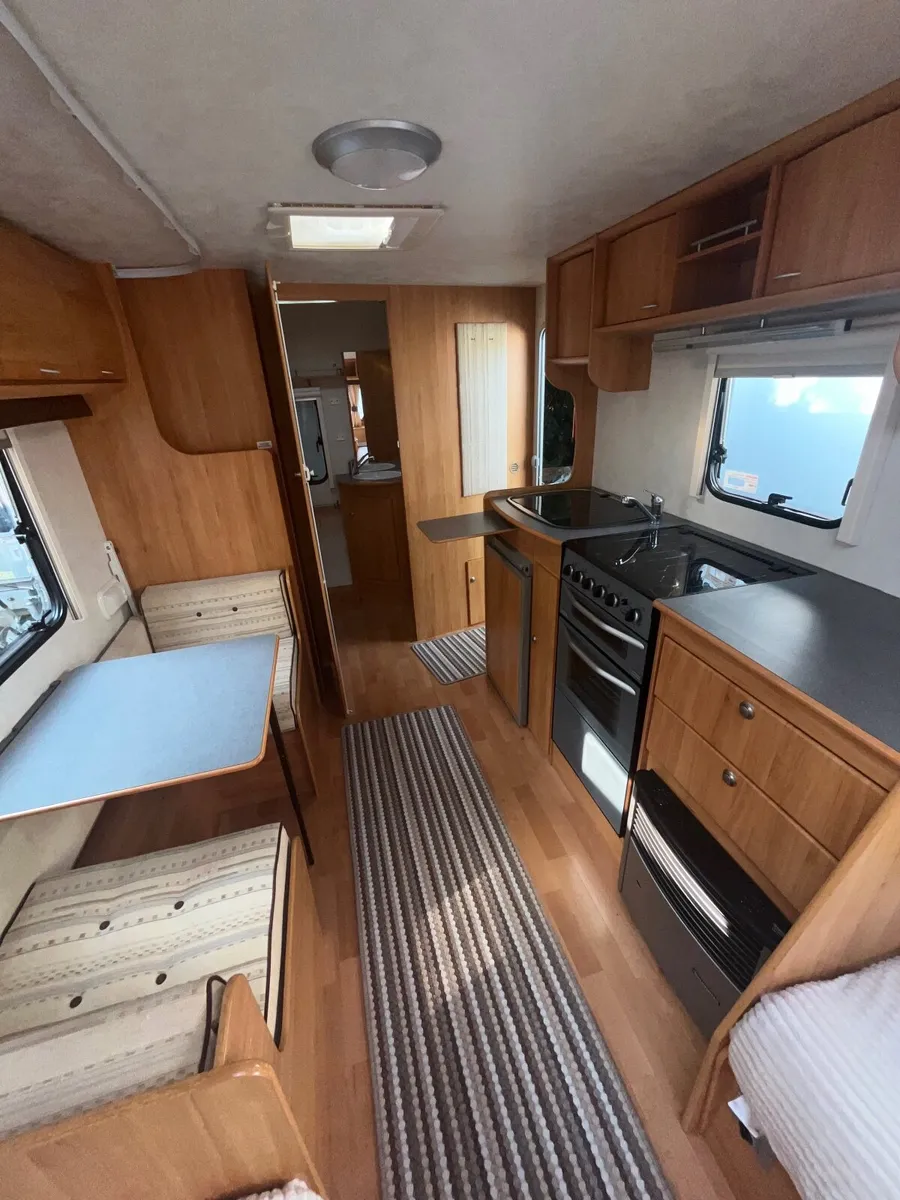 Adria caravan - Image 4