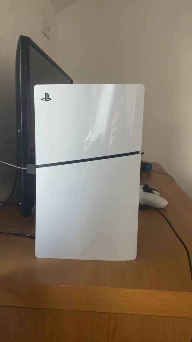 PlayStation 5 - Image 2