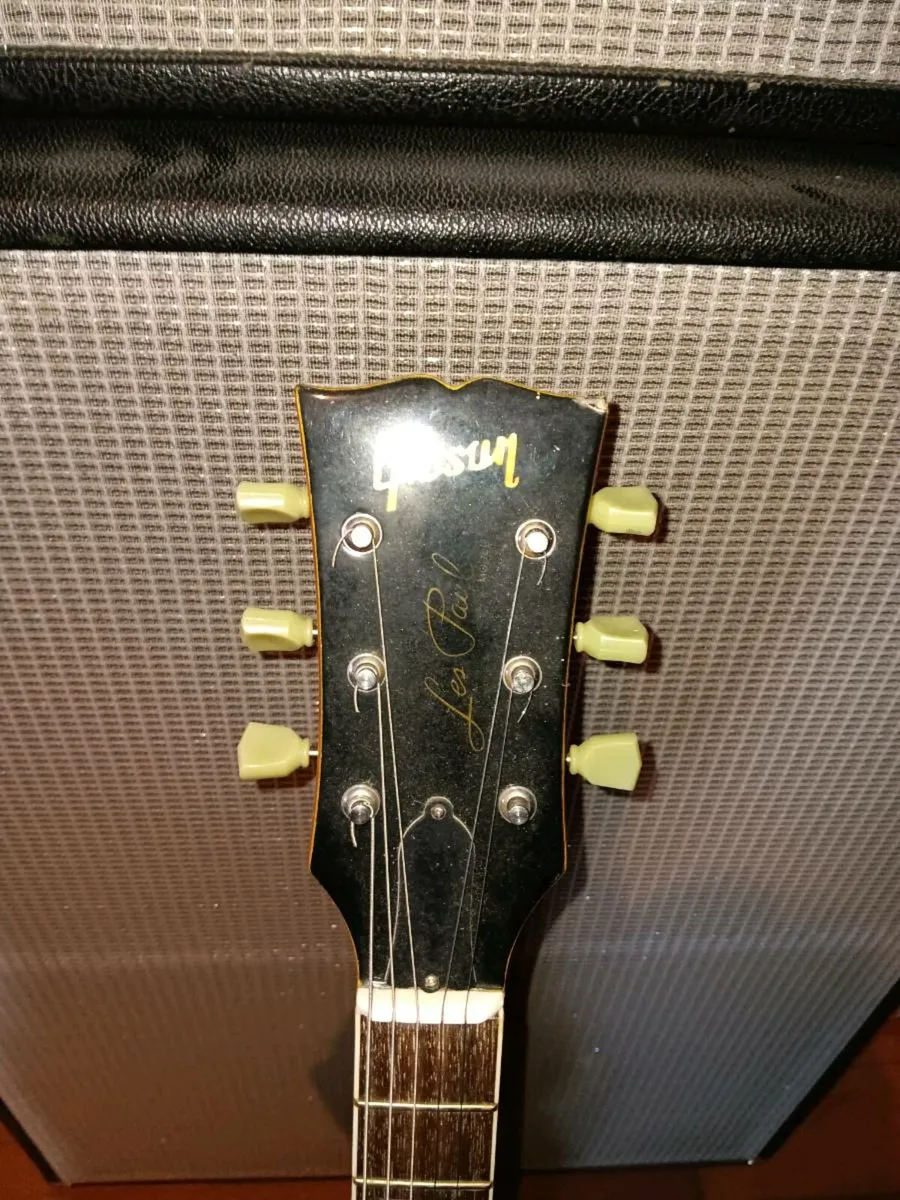 Guitar - Image 4