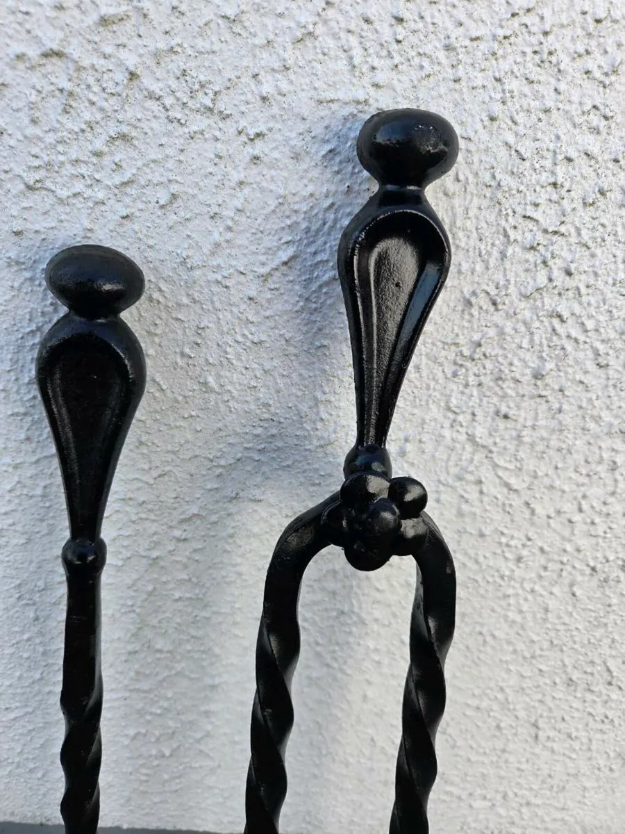 Vintage Iorn Tongs + Shovel. - Image 2