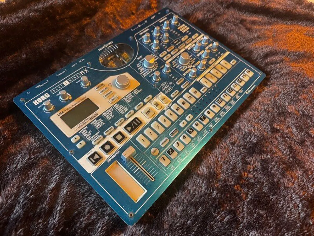 Korg Electribe MX (EMX-1) Groovebox - Image 1