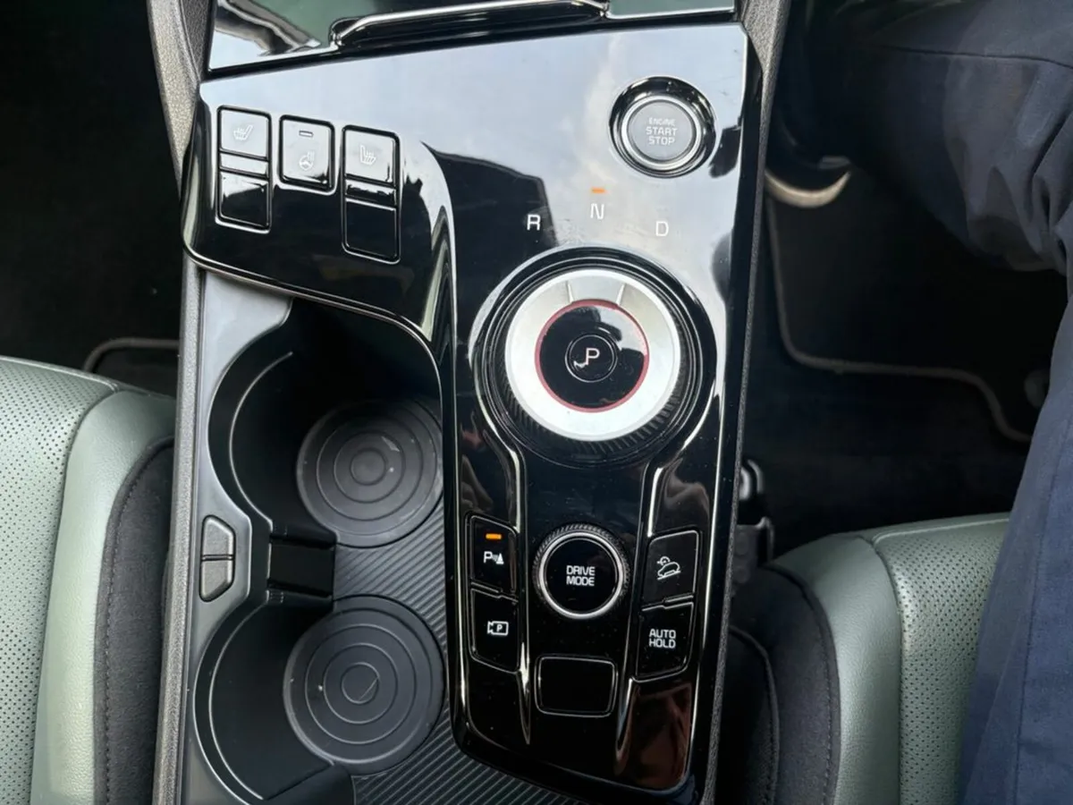Kia Sportage HEV Anniversary 5DR A **6 year warran - Image 3