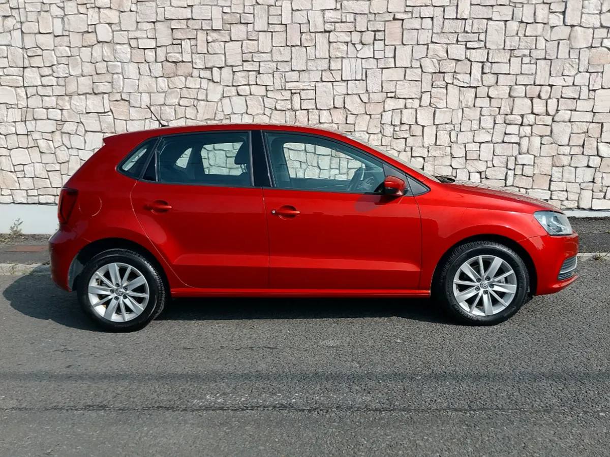 Volkswagen Polo Auto low milage - Image 2