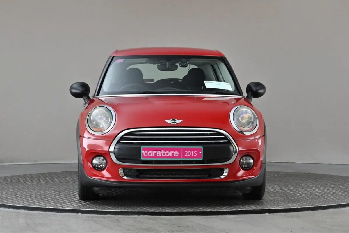 MINI One 1.5 Auto 5DR  reverse Cam 1 Years Warran - Image 2