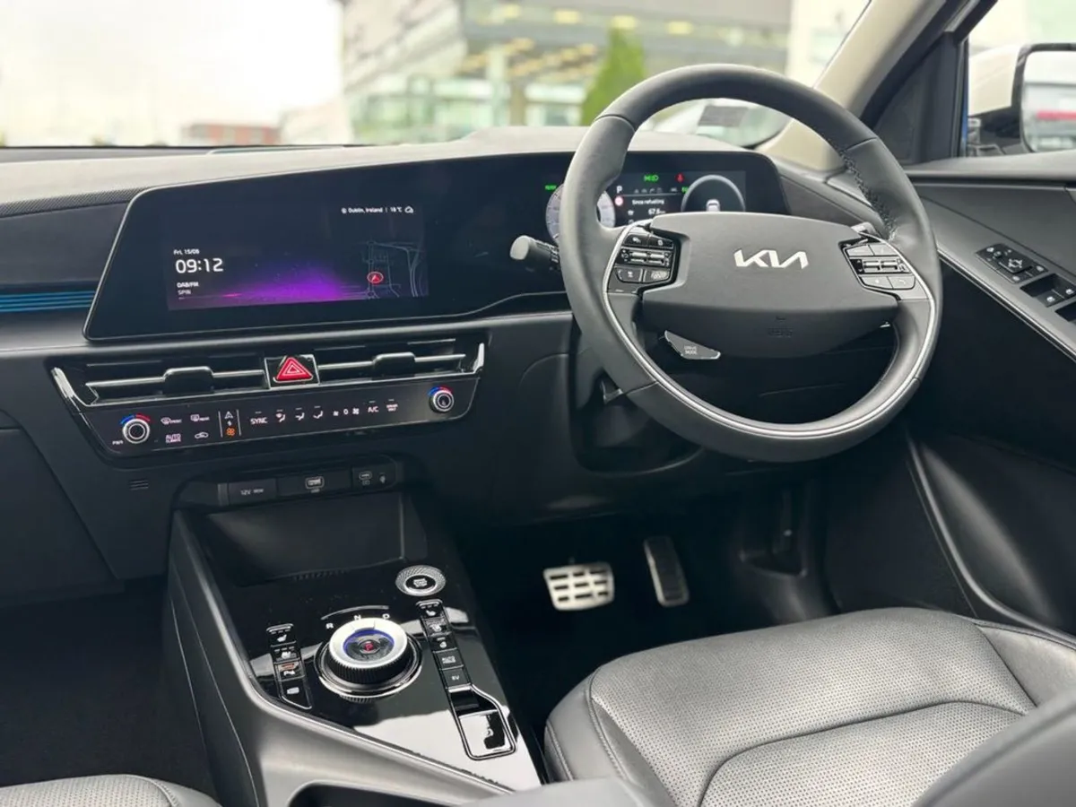 Kia Niro 1.6 K4 Plug in Hybrid Automatic - Image 2