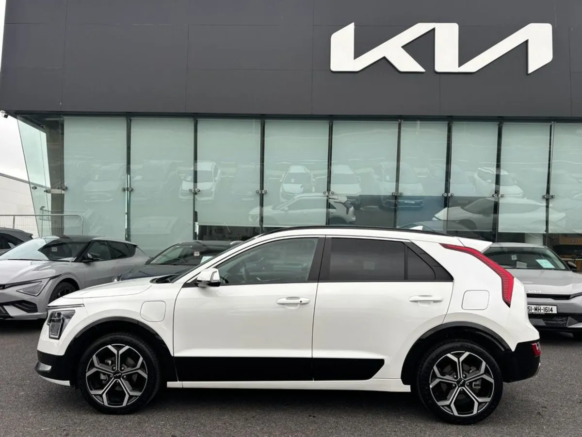 Kia Niro 1.6 K4 Plug in Hybrid Automatic - Image 3
