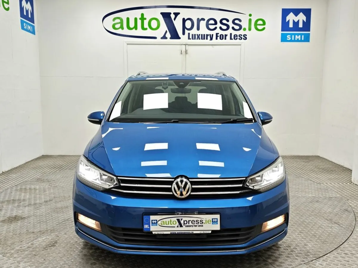 Volkswagen Touran 2.0 TDI HIGH LINE 7 Seater, Auto - Image 3