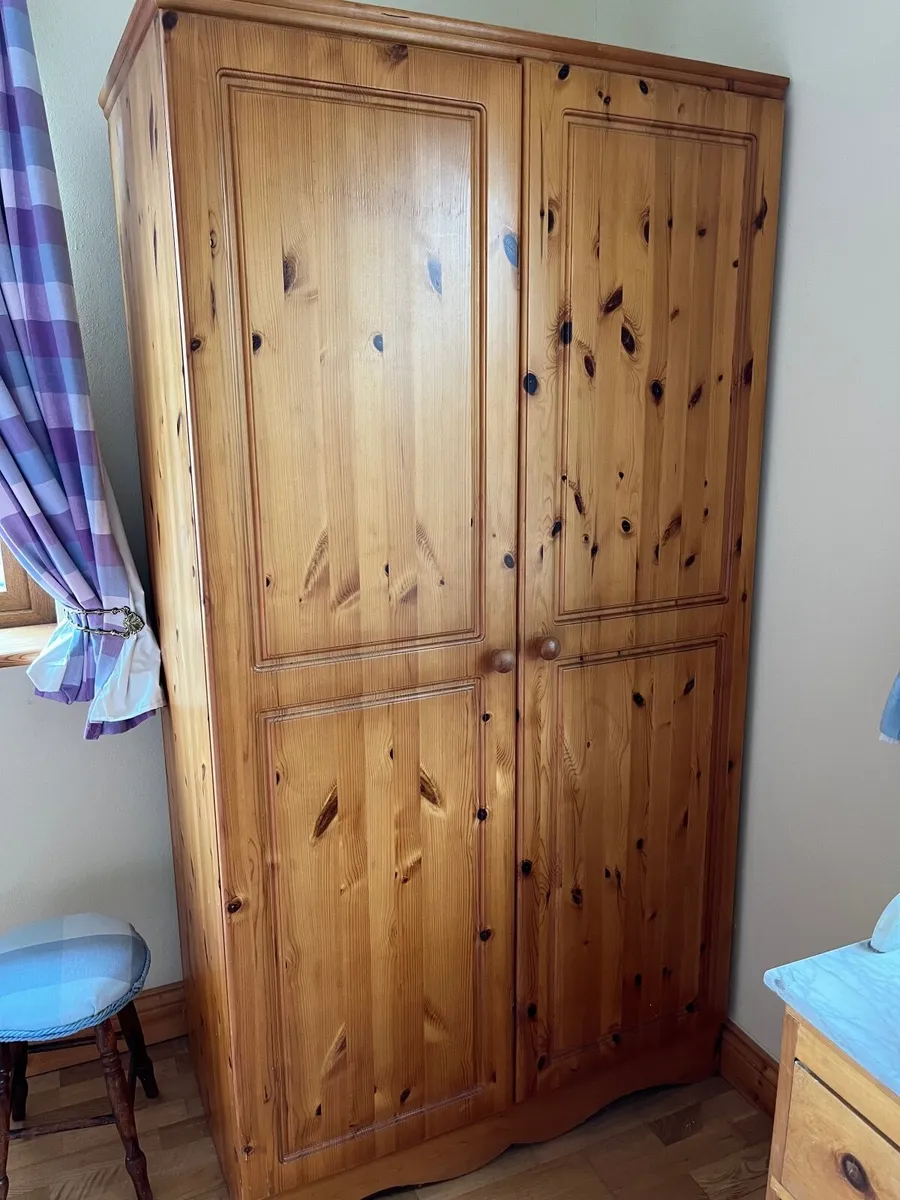 Pine Double Wardrobe - Image 2