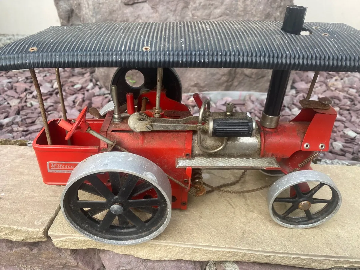Vintage steam engine for light restoration - Image 1