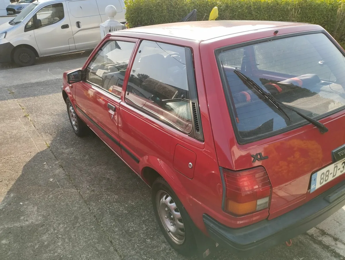 Toyota Starlet 1988 - Image 1