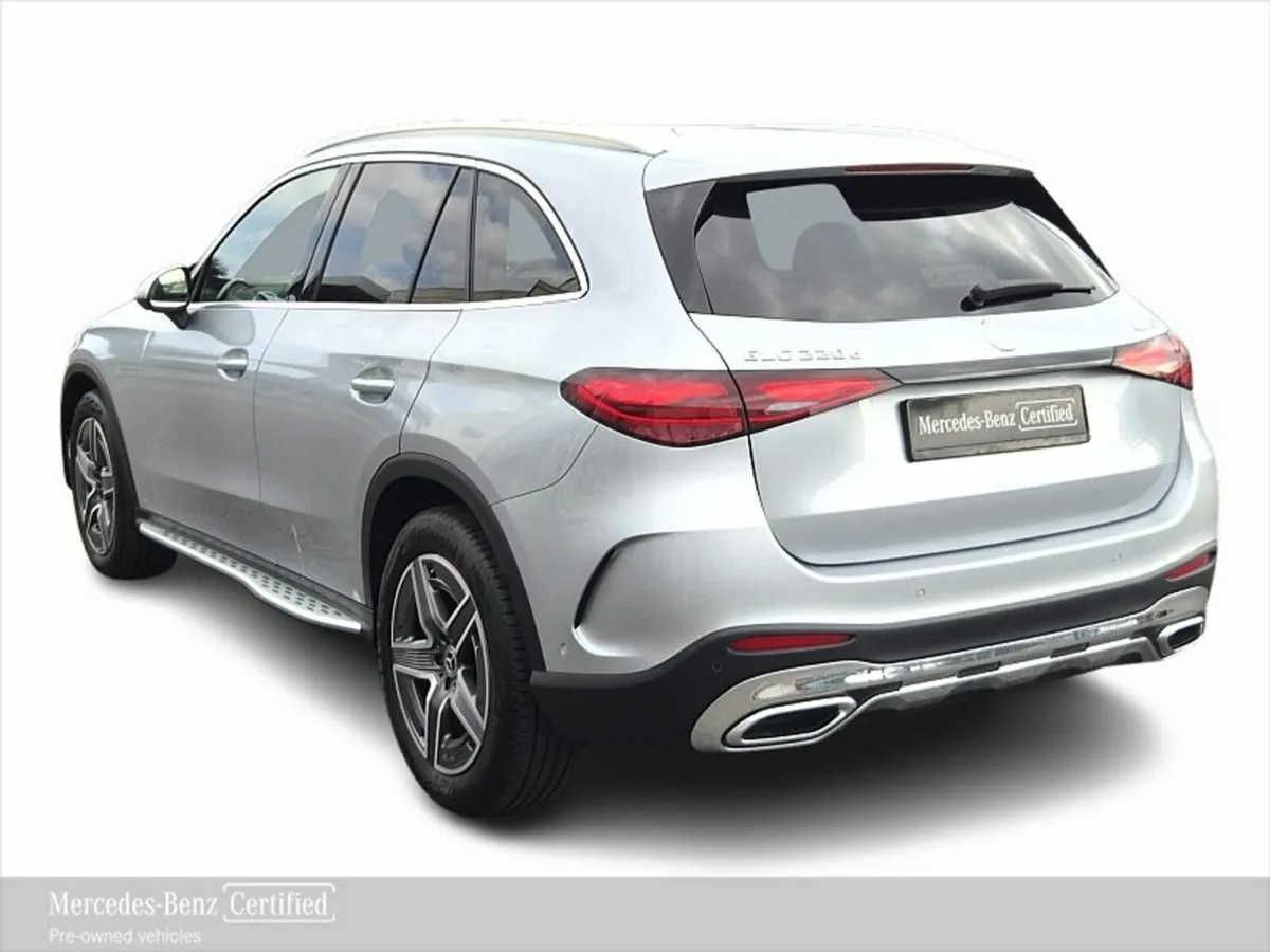 Mercedes-Benz GLC GLC220d 4MATIC AMG Line - Image 3