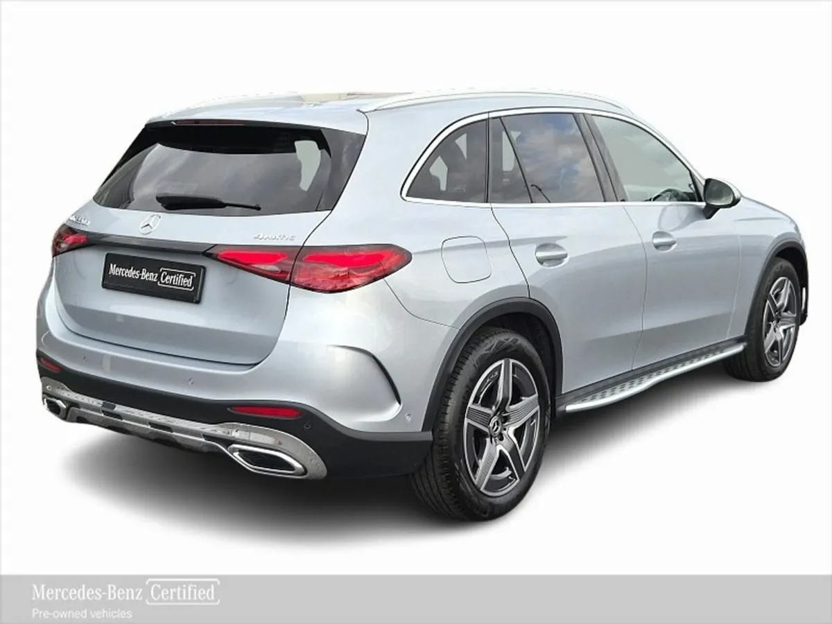 Mercedes-Benz GLC GLC220d 4MATIC AMG Line - Image 4