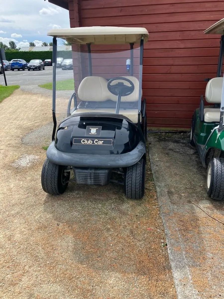 Clubcar golf buggy - Image 1