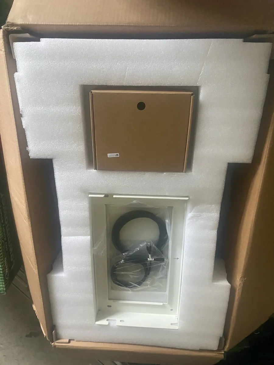 Solar Inverter 12kw 3 String Single Phase - Image 3