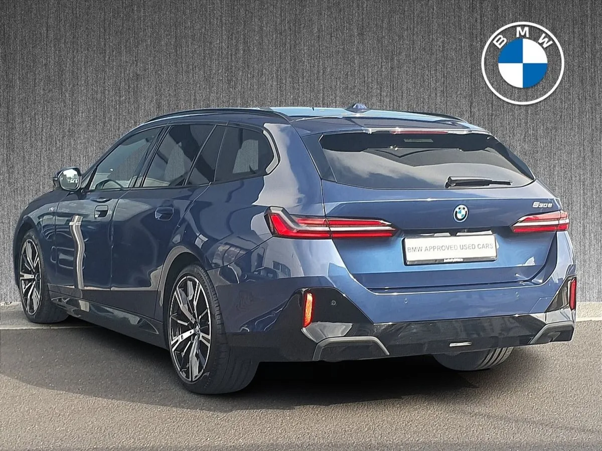 BMW 5 Series 530e M Sport Pro Touring - Image 3