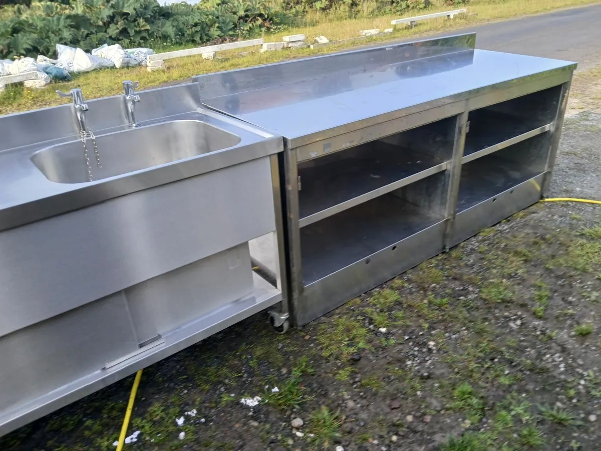 Staneless steel cabbinet unit complete - Image 1