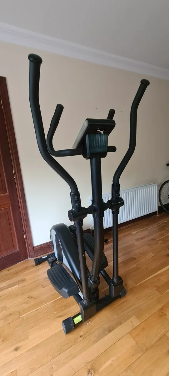 Roger Black Cross Trainer - Image 1