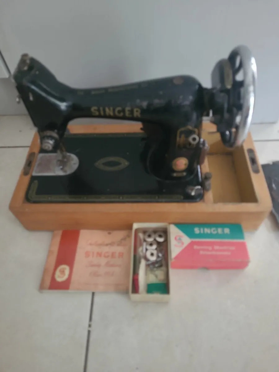 antique sewing machine - Image 2