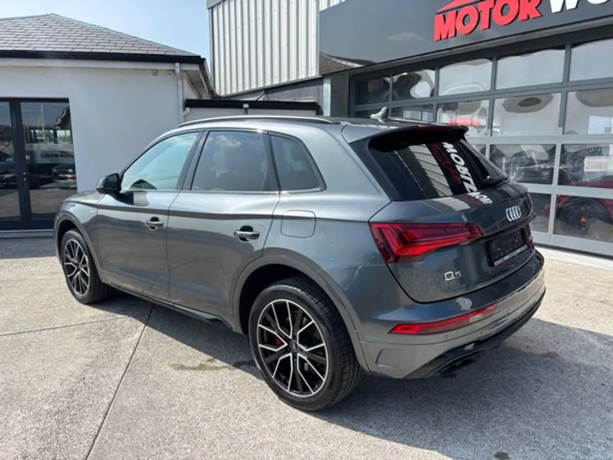 Audi Q5 Tfsi E S Line Edition 1 Quattro - Image 2
