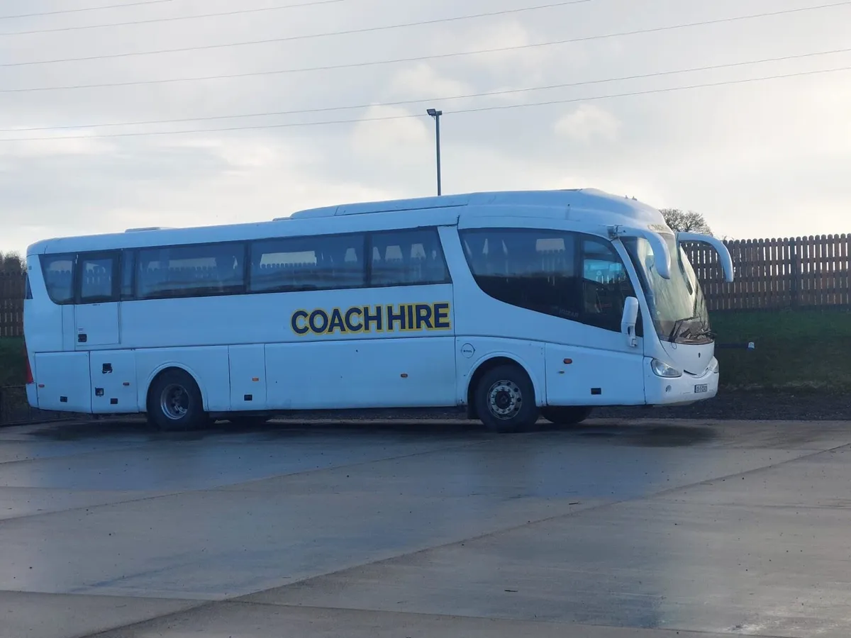Coach - Image 3
