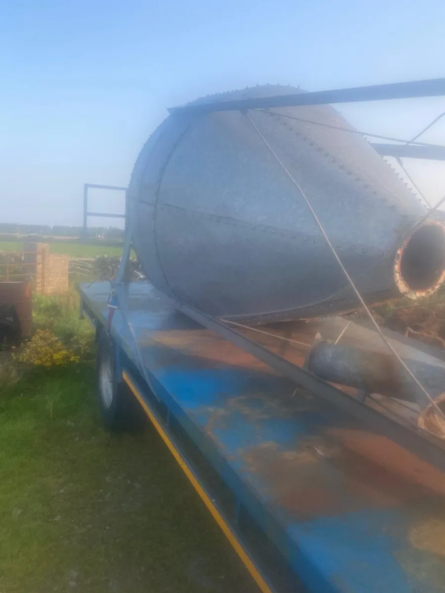 Feed Silo - Image 1