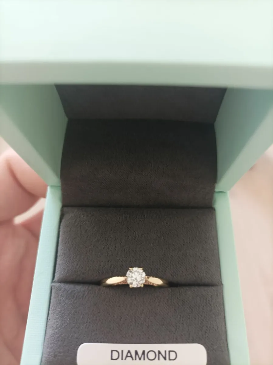 Engagement Ring, Natural Diamond - Image 3