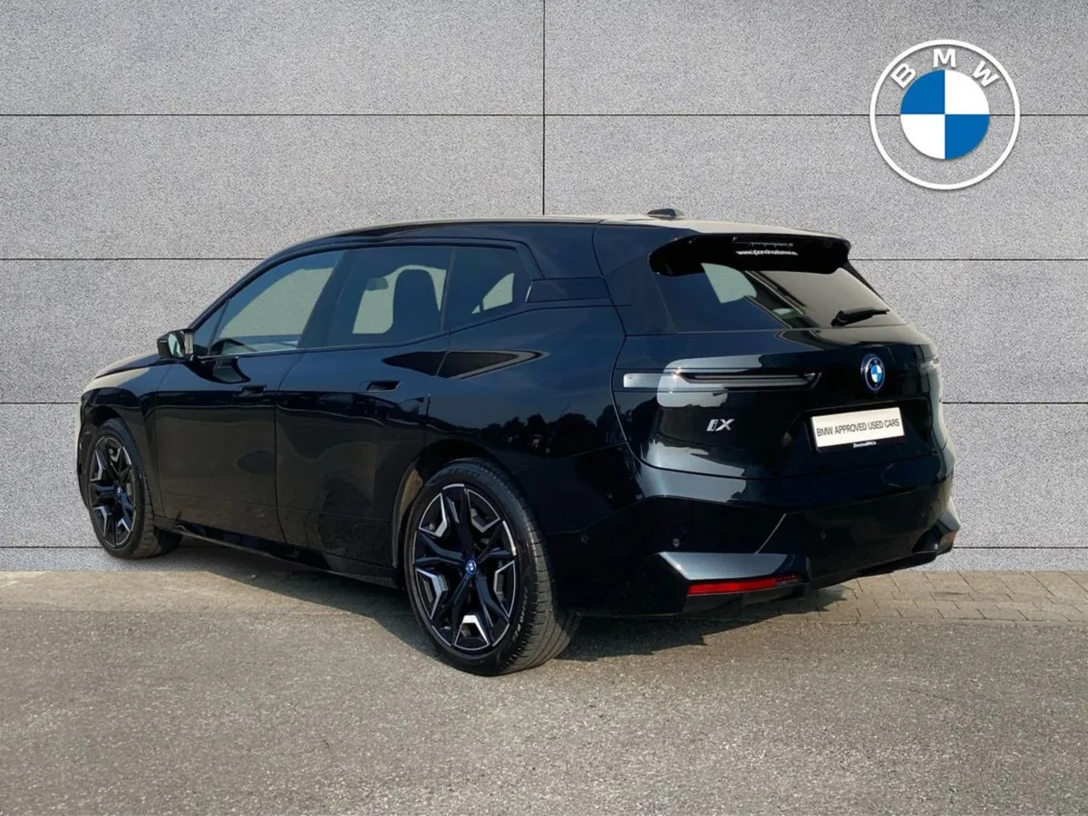 BMW IX Xdrive40 M Sport - Image 3