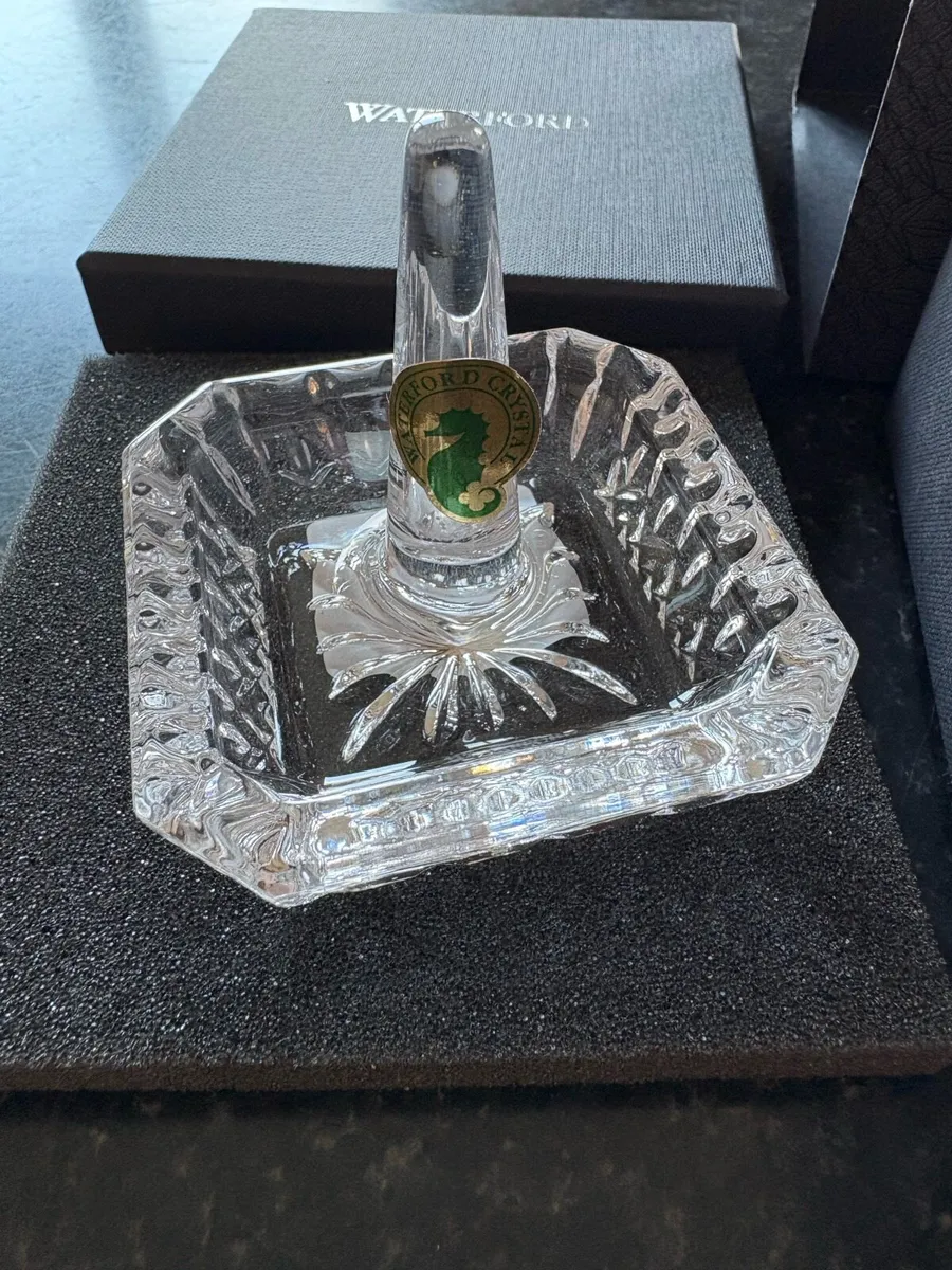 Waterford Crystal Lismore Square Ring Holder - Image 2