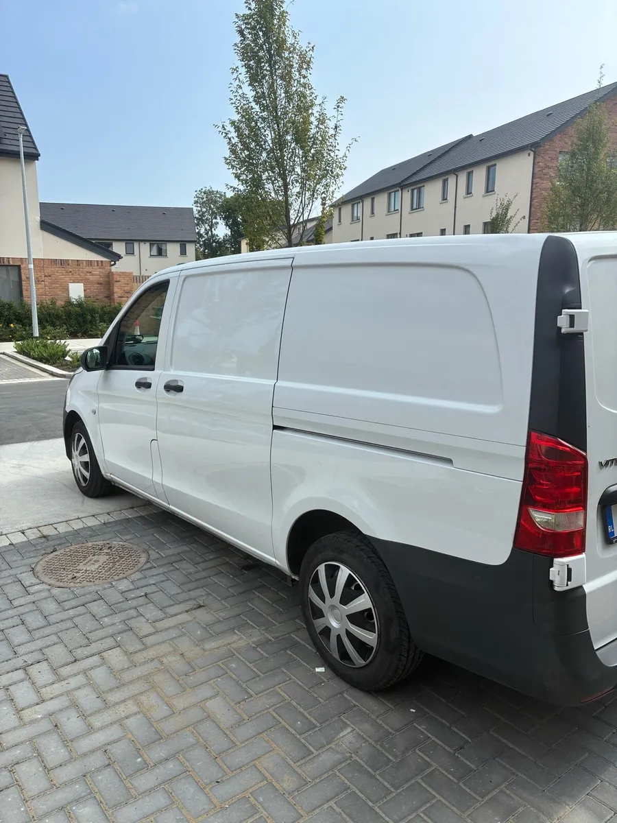 Mercedes vito 110 cdi. 2021 - Image 2