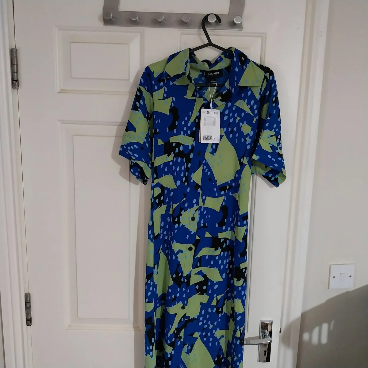 Woman dress size S new with tags - Image 4