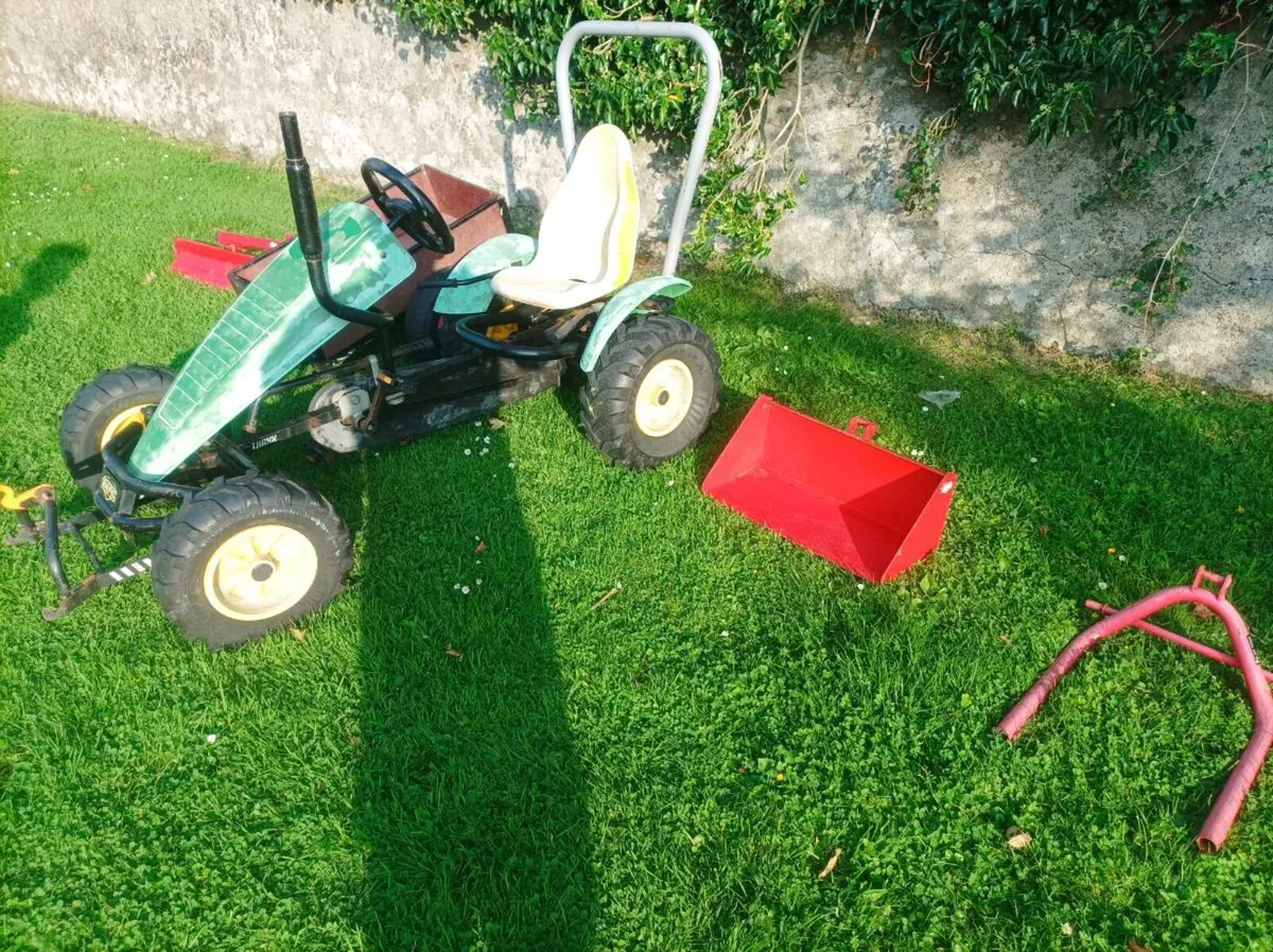Berg go kart John Deere edition - Image 2