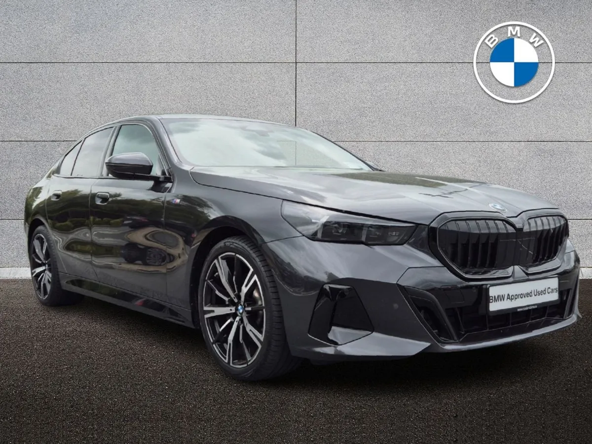 BMW 5 Series 520i M Sport Pro Saloon - Image 1