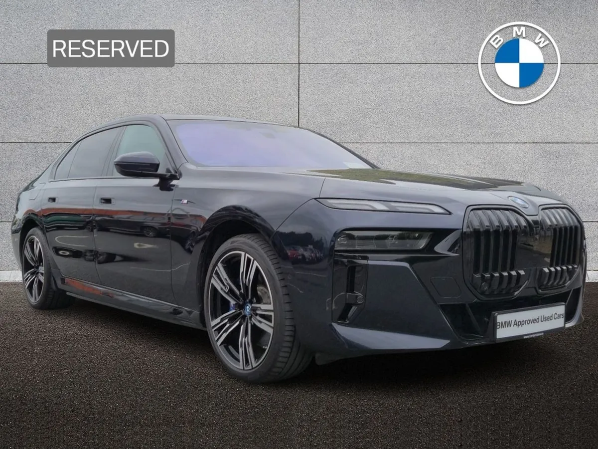 BMW i7 Xdrive60 M Sport - Image 1