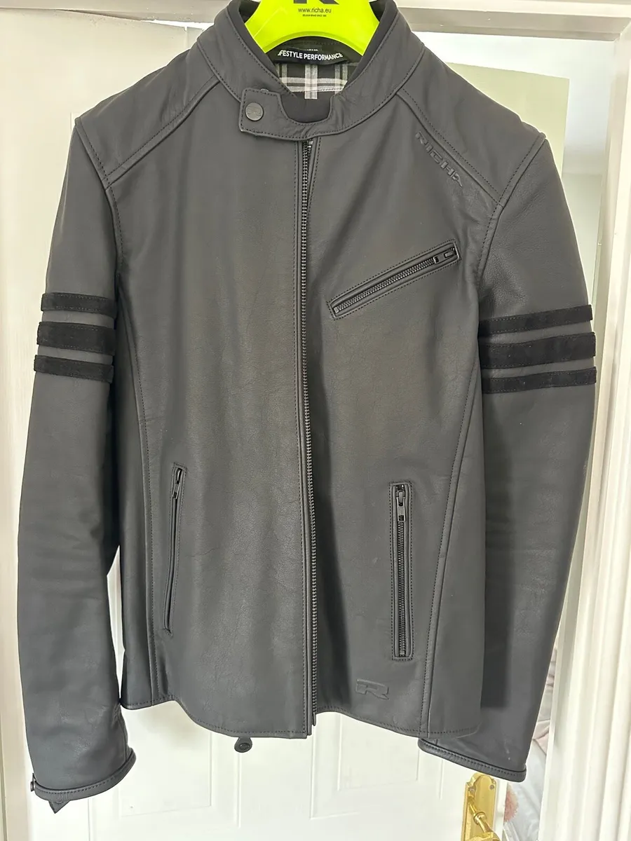 Motorcycle Leather Jacket and Jeans - Image 1