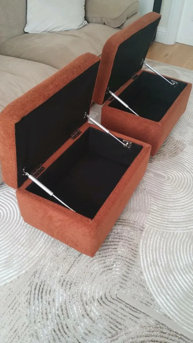 Ottoman / Footstool - Image 3