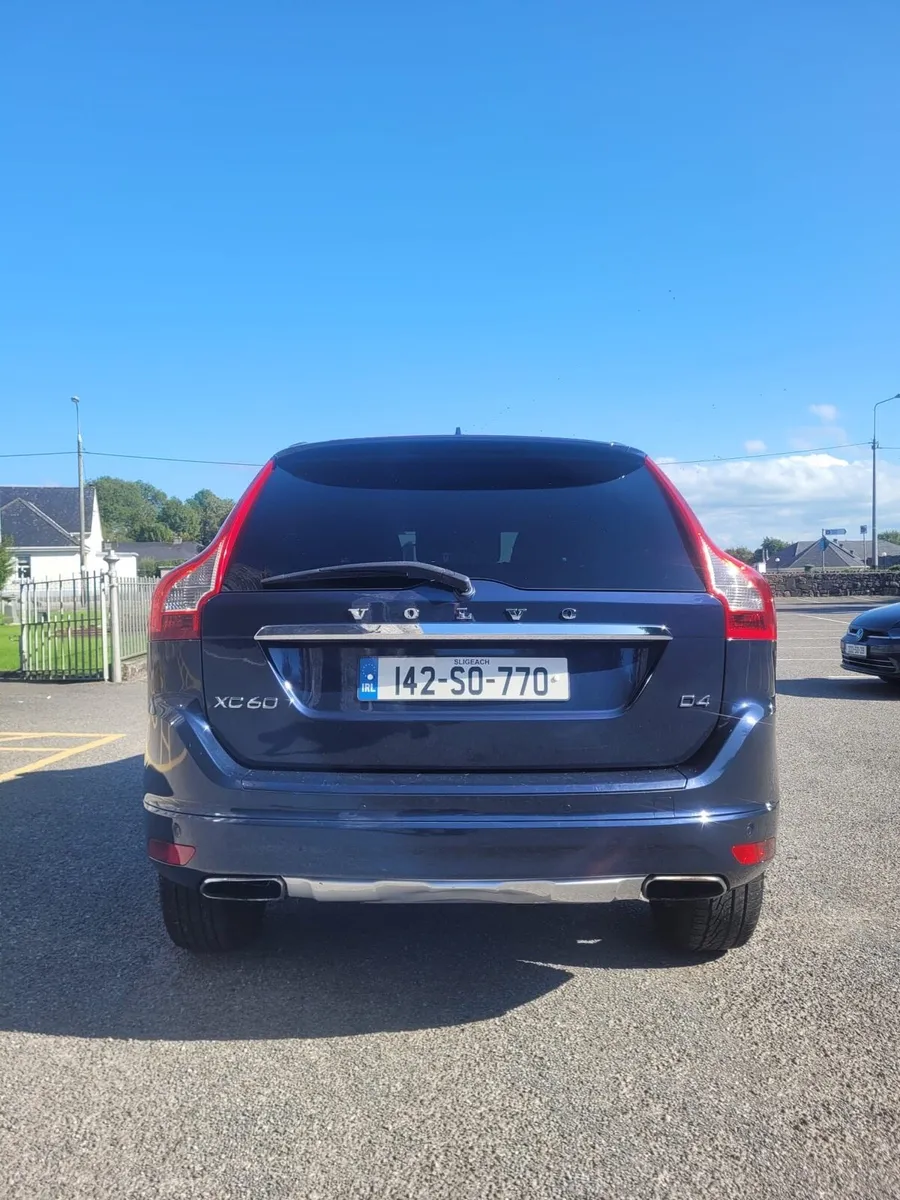 142 Volvo CC60 SE Nav - Image 4