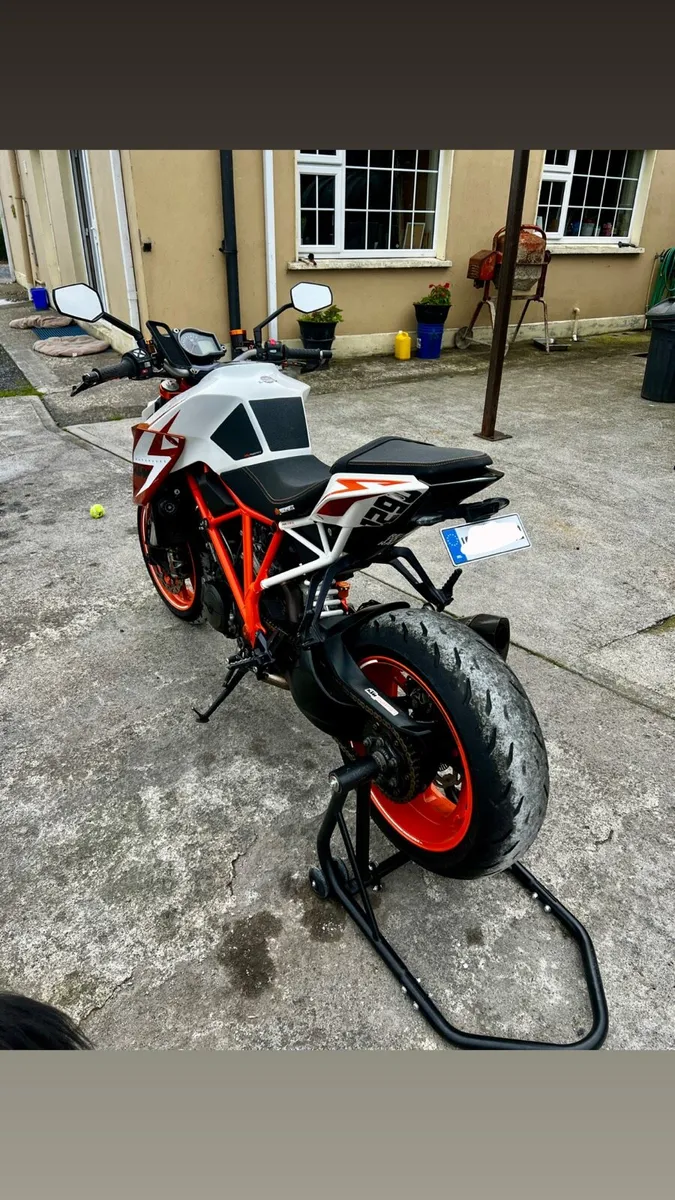 Special edition KTM SuperDuke - Image 2