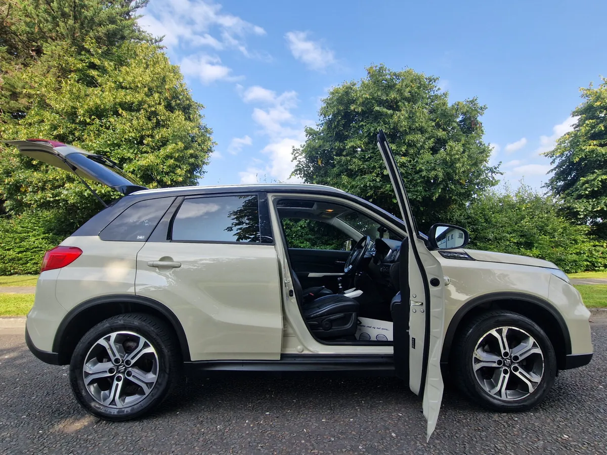 SUZUKI VITARA JEEP ,LOW KMS, 2 YR WARRANT , SUPERB - Image 3