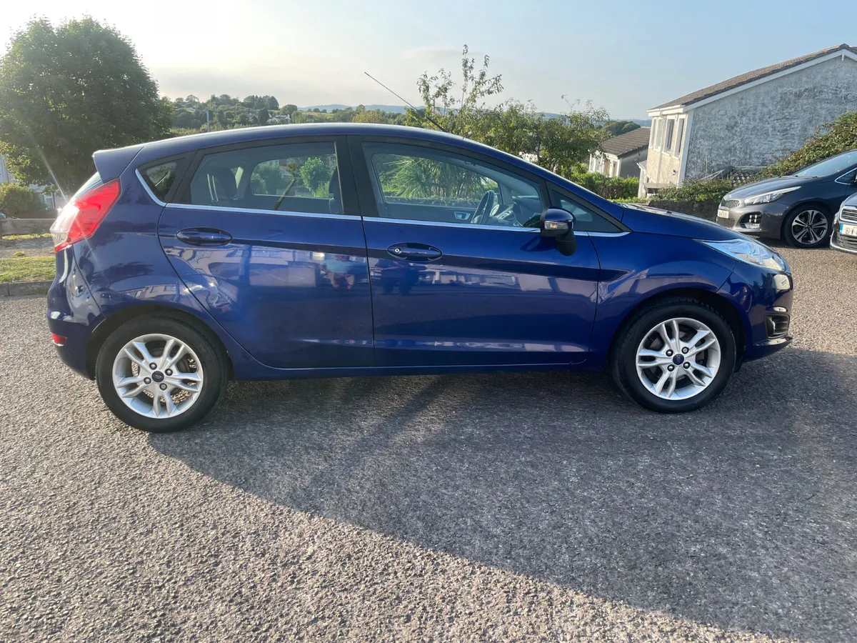 FORD FIESTA 1.2 ZETEC NCT 08/27 TAX 1025 IMMACULTE - Image 4