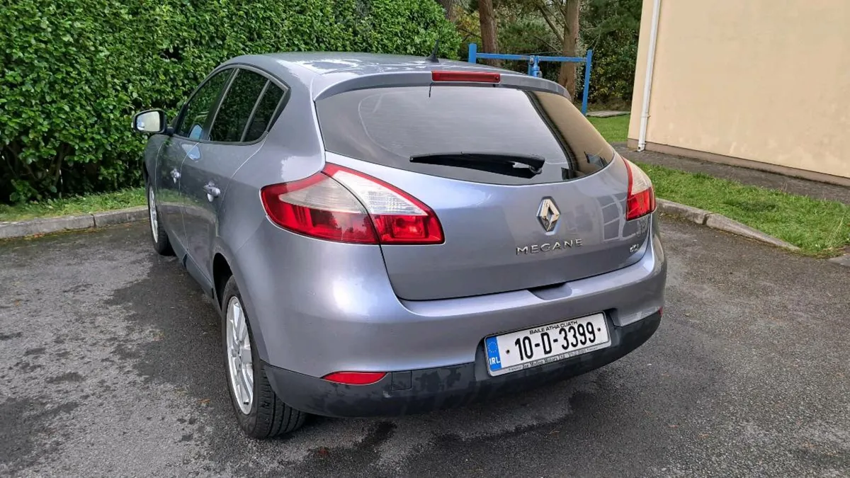 2010 Renault Megane 1.5 dCi Dynamique - Image 4