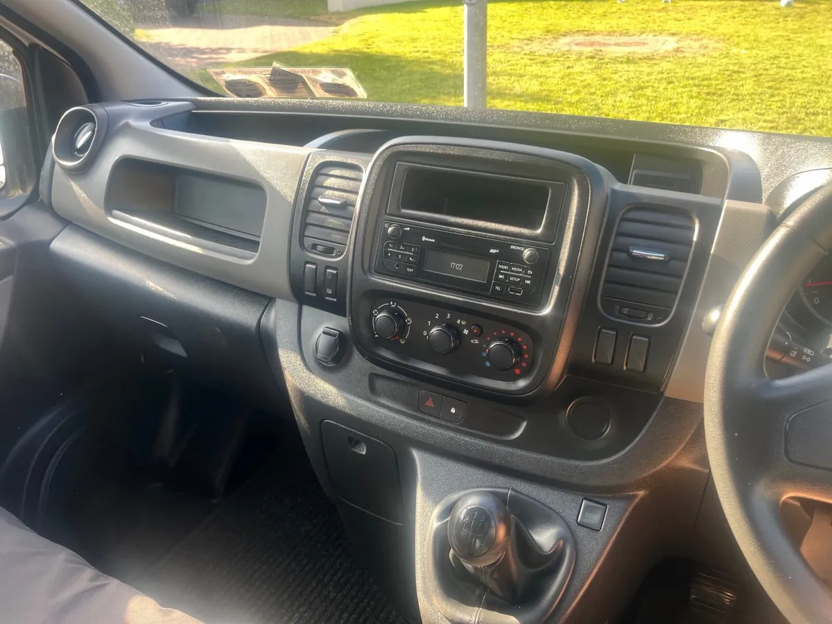 Renault Trafic 2018 - Image 4