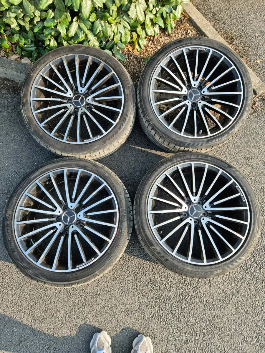 Alloys& Wheels - Image 1