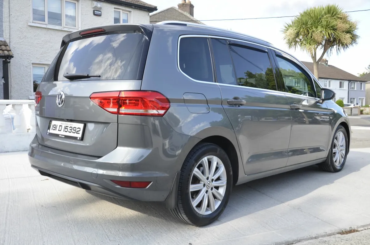 Volkswagen Touran 2019 - Image 3